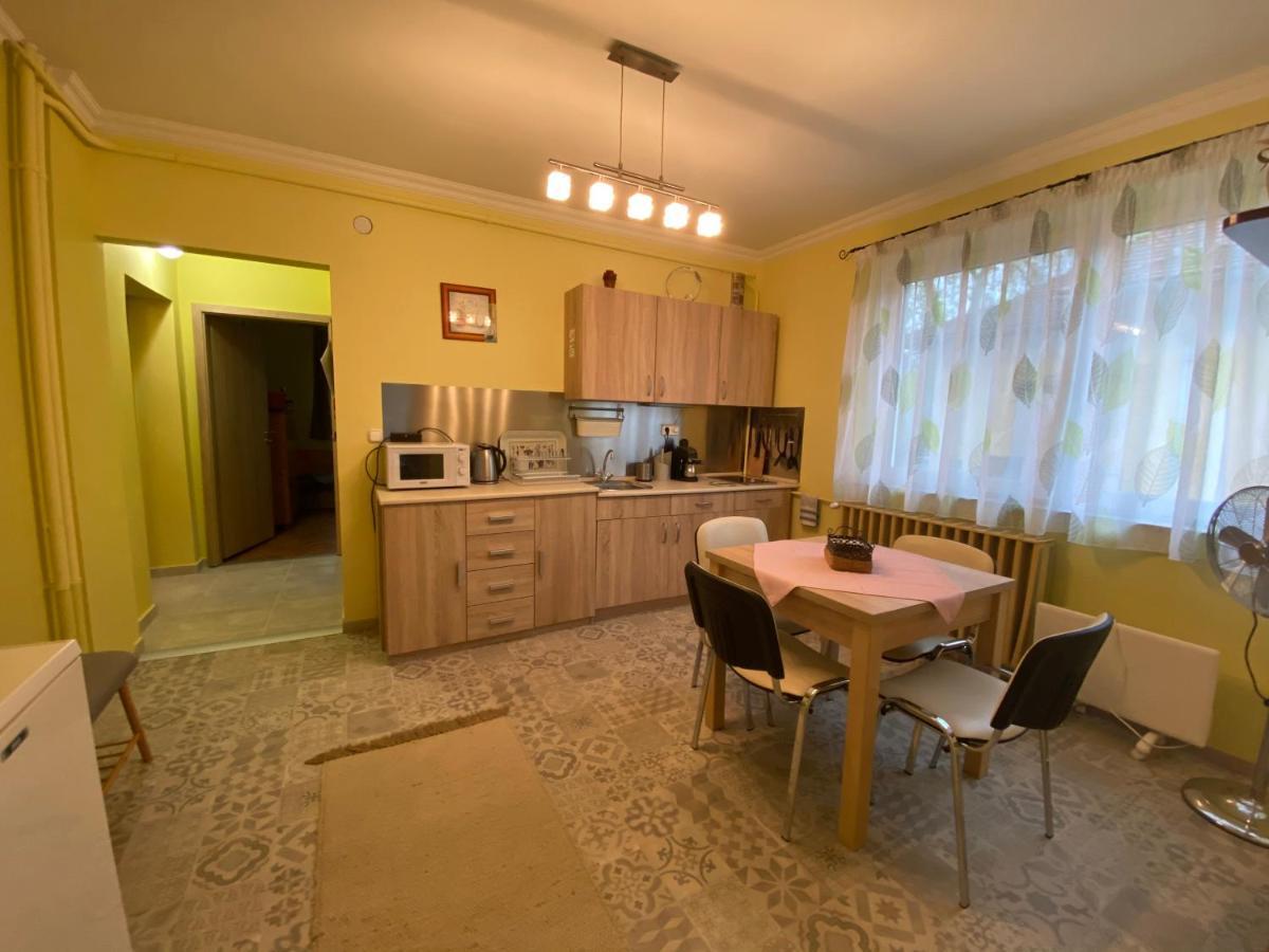 Eszter Apartman Eger Kültér fotó
