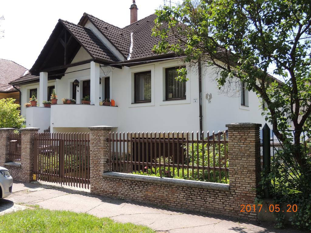Eszter Apartman Eger Kültér fotó